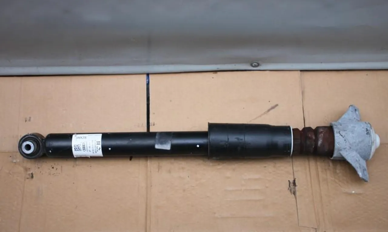 Amortizor fata dreapta AUDI Q5 2016-null