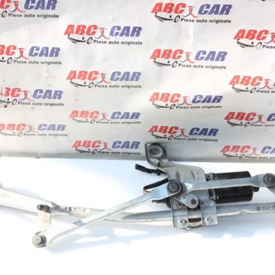 Ansamblu stergatoare cu motoras