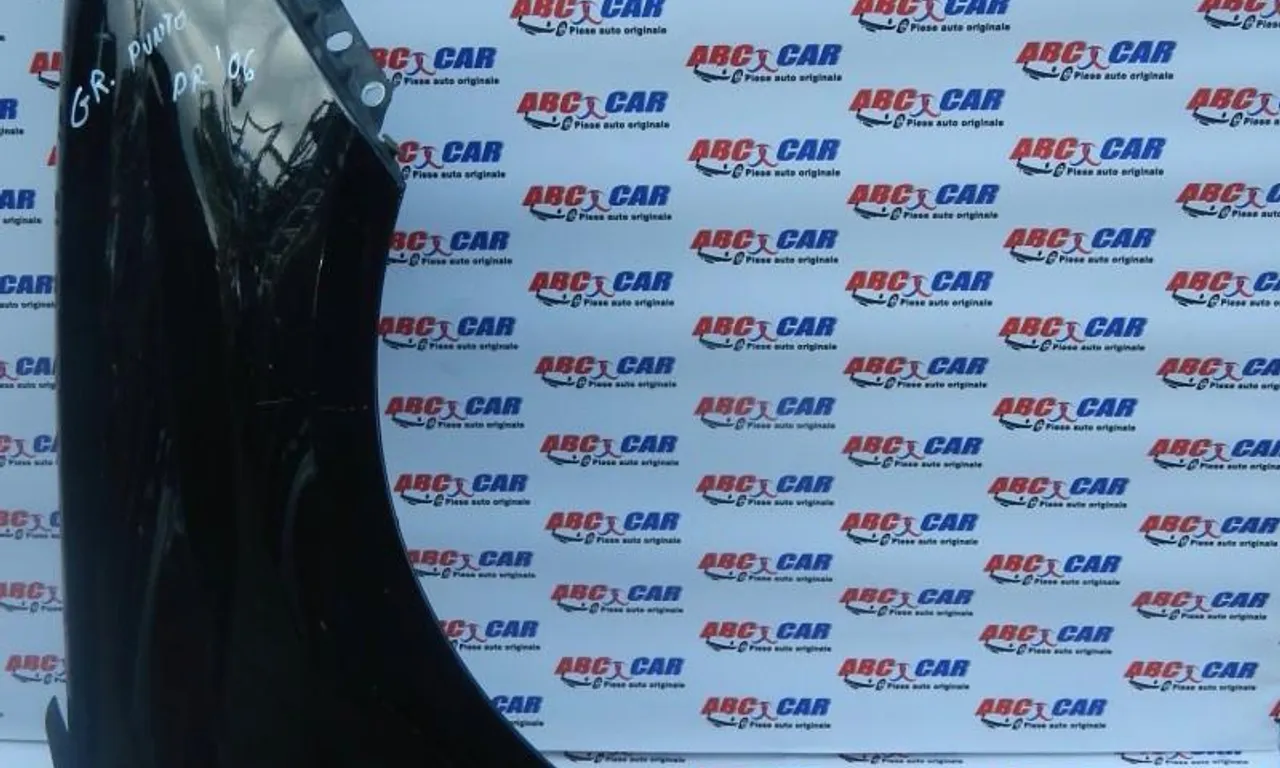 Aripa dreapta fata FIAT GRANDE PUNTO 2005-null