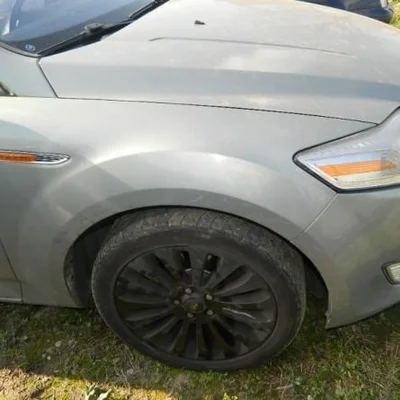 Aripa dreapta fata FORD MONDEO I 1993-1996, vedere frontata