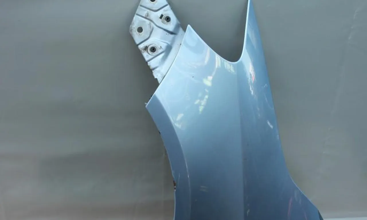 Aripa fata stanga VOLKSWAGEN GOLF VAN VI Variant 2009-2014