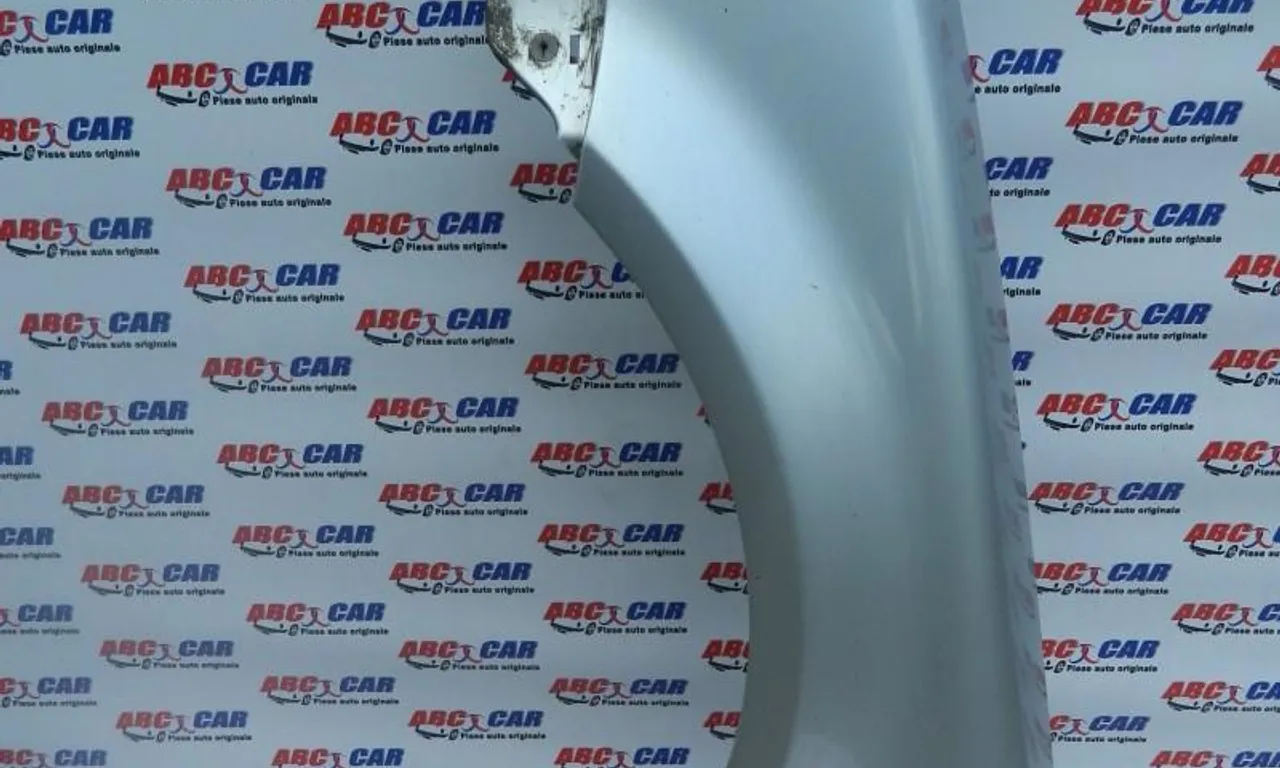 Aripa stanga fata VOLKSWAGEN PASSAT B5 1996-2001