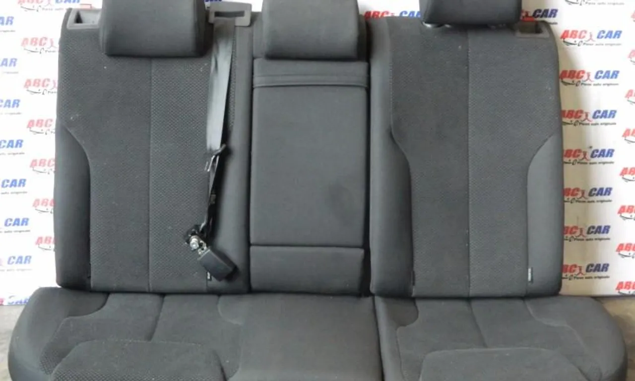 Bancheta spate completa din material VOLKSWAGEN PASSAT B7 2010-2014