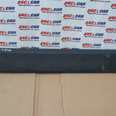 Bandou lateral RENAULT MASTER III bus 2011-2026 828210160R, vedere frontata