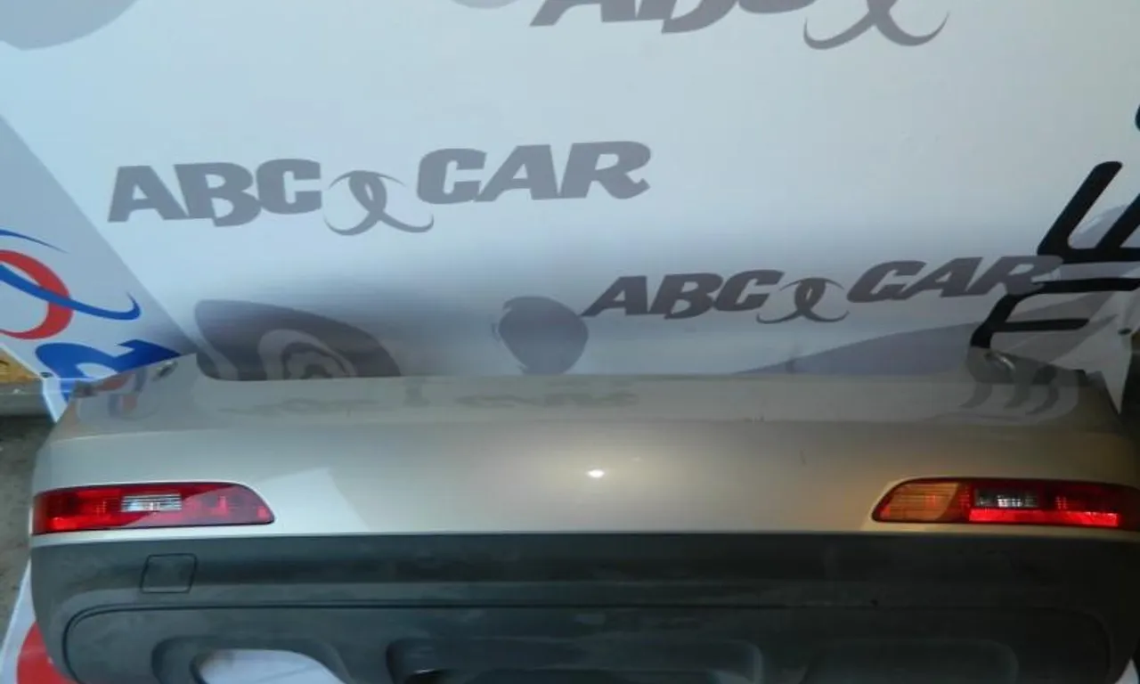 Bara spate AUDI Q3 2011-2020