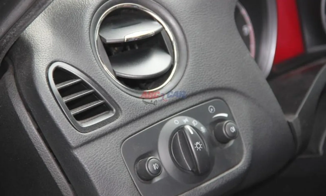 Bloc lumini FORD GALAXY III 2015-null