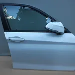 Boxa usa dreapta fata BMW 1 2011-2019, vedere frontata