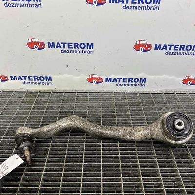 BRAT FATA INFERIOR DREAPTA