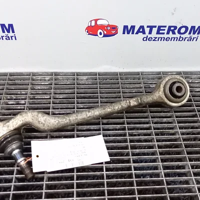 BRAT FATA INFERIOR DREAPTA