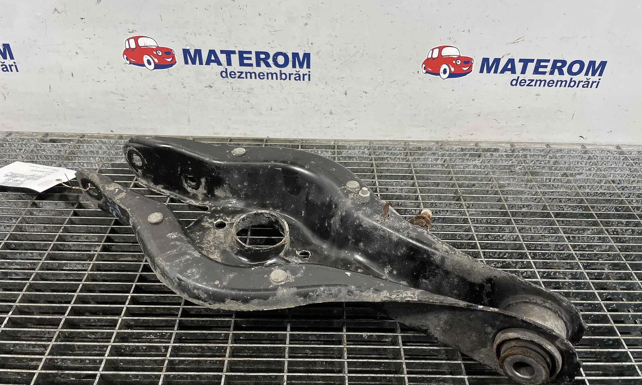 BRAT SPATE INFERIOR STANGA BMW 4 Gran 2014-2021