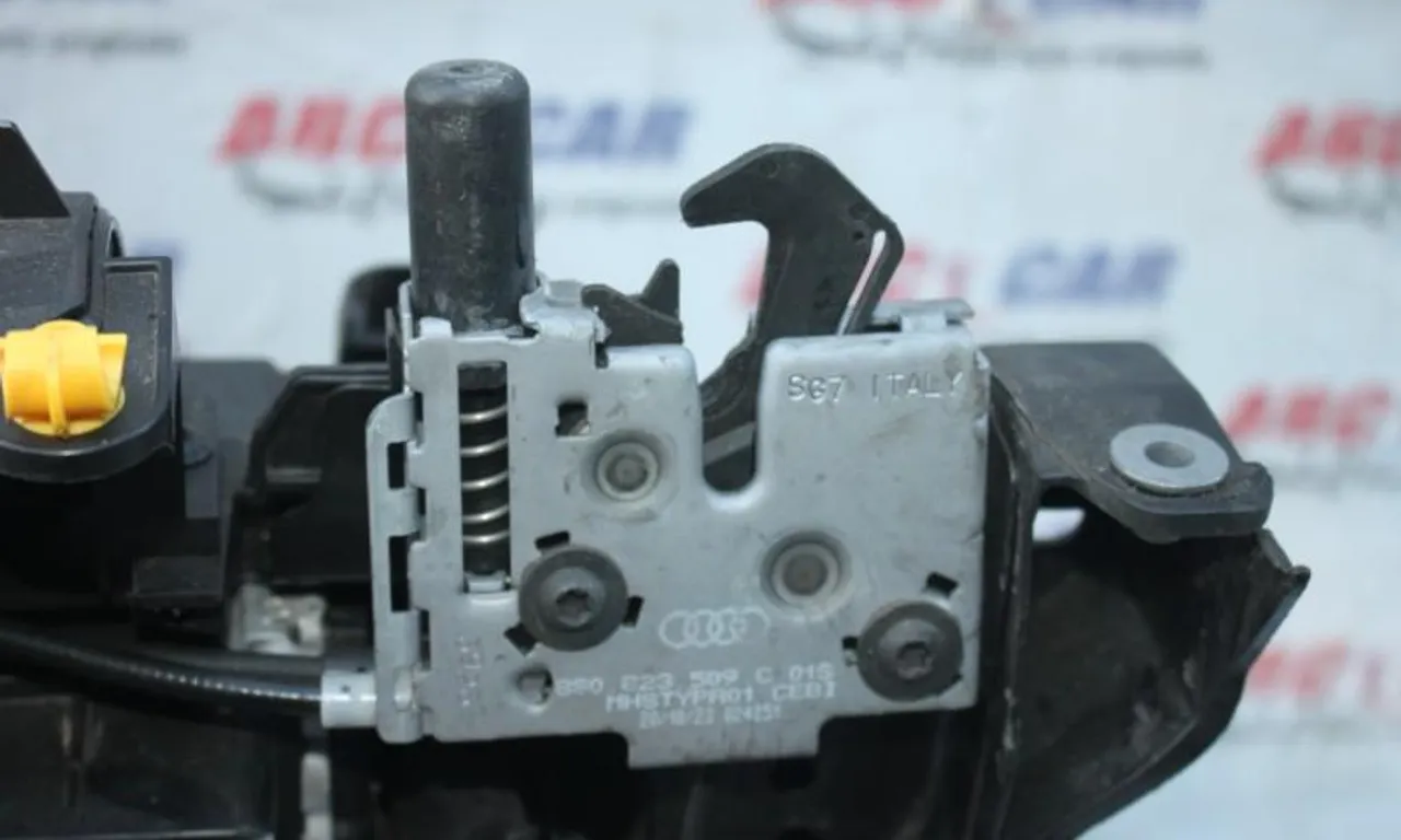 Broasca capota stanga AUDI TT 2014-null