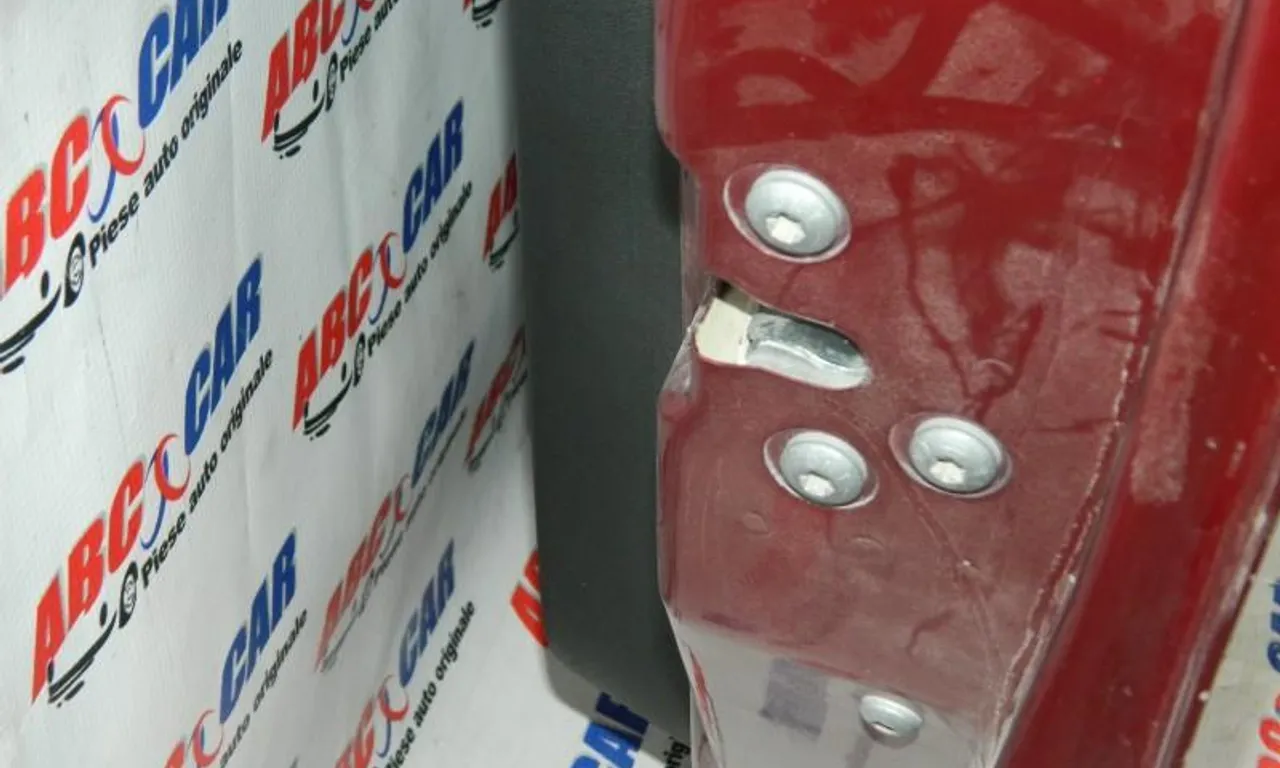 Broasca usa dreapta fata FIAT LINEA 2006-null