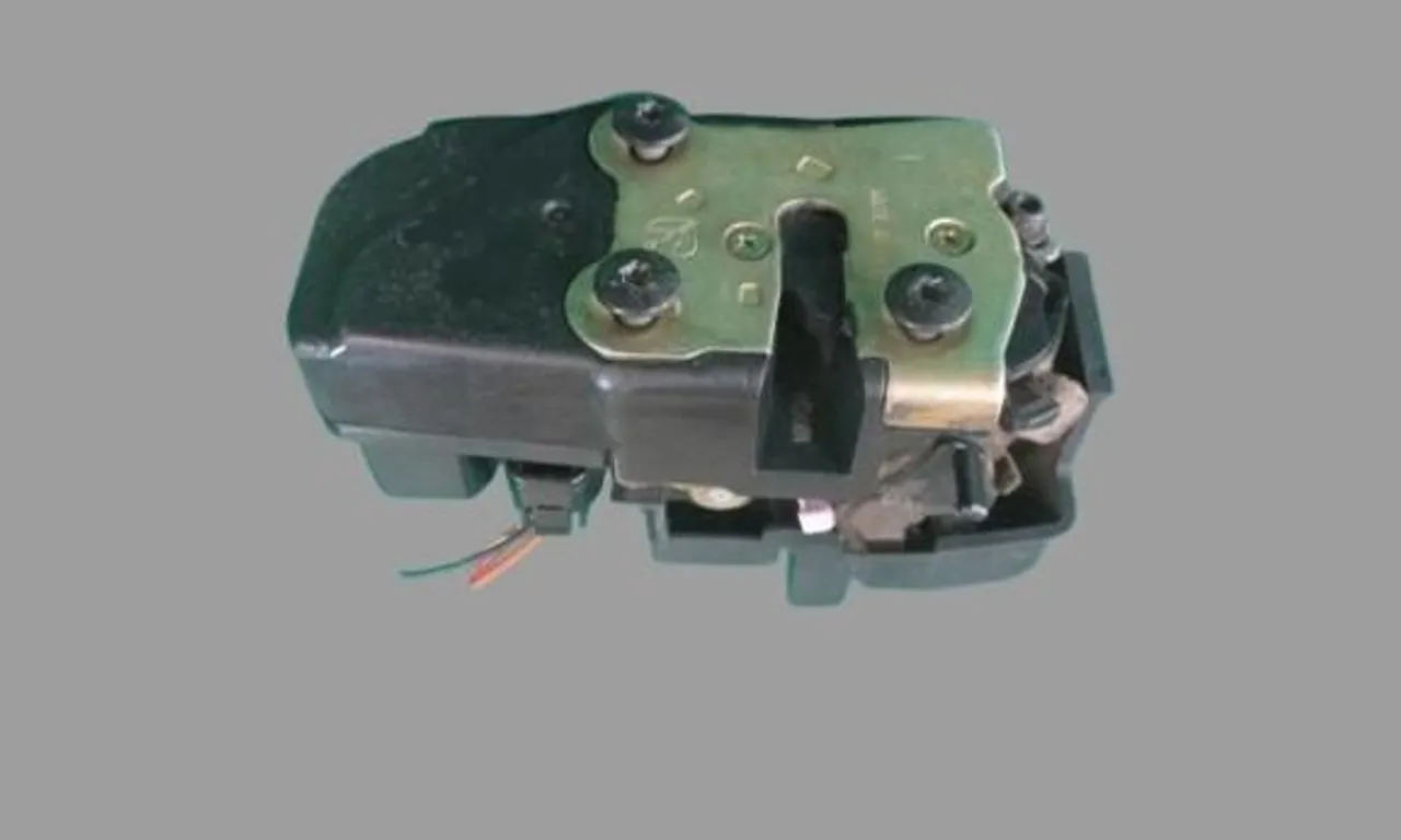 Broasca usa dreapta spate JEEP GRAND CHEROKEE II 1998-2005