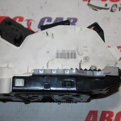 Broasca usa dreapta spate