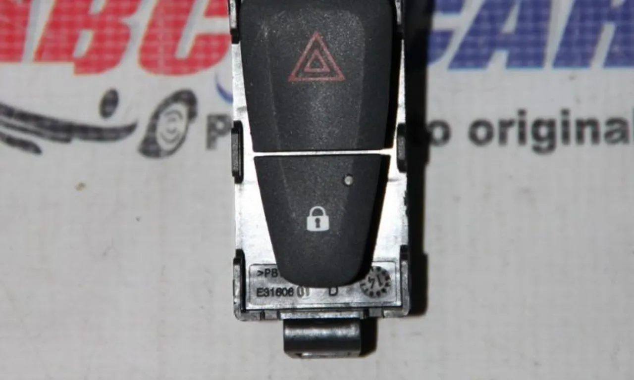 Buton avarie si blocare usi RENAULT FLUENCE 2010-null