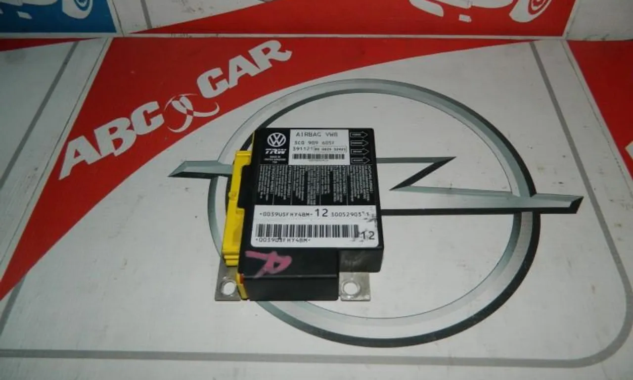 Calculator airbag VOLKSWAGEN PASSAT B6 Variant 2005-2011