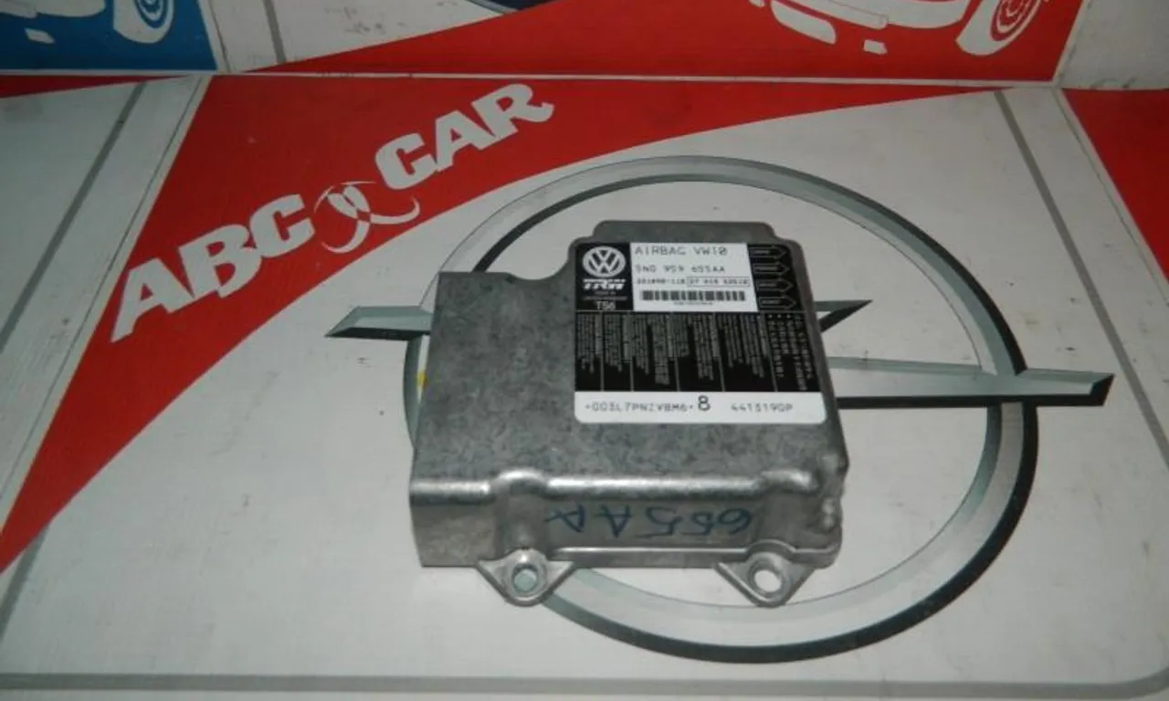 Calculator airbag VOLKSWAGEN PASSAT B7 2010-2014