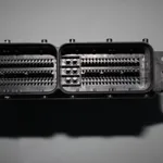 Calculator motor ECU VOLKSWAGEN TOUAREG 2010-2018 7P1907311A, vedere laterala