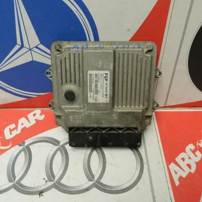 Calculator motor OPEL ASTRA H TwinTop 2005-2010 55198927BY, vedere frontata