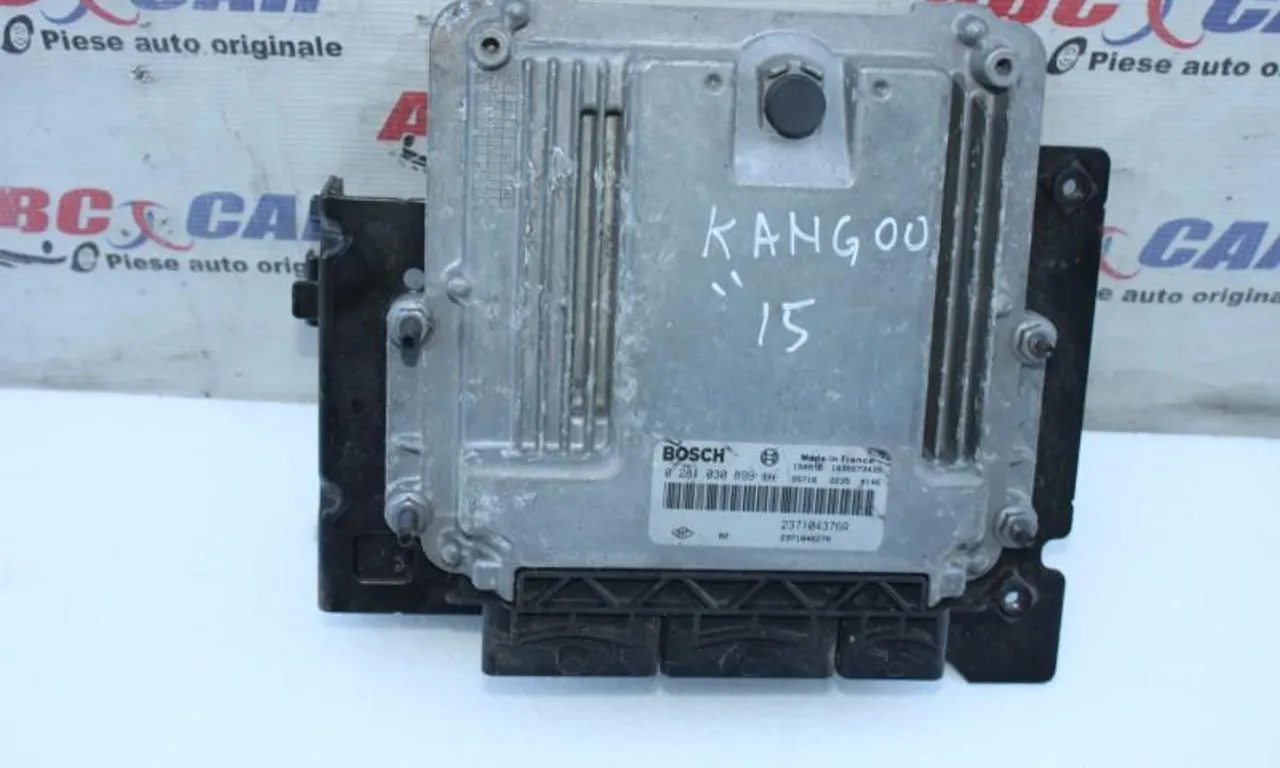 Calculator motor RENAULT KANGOO / GRAND KANGOO II 2008-null