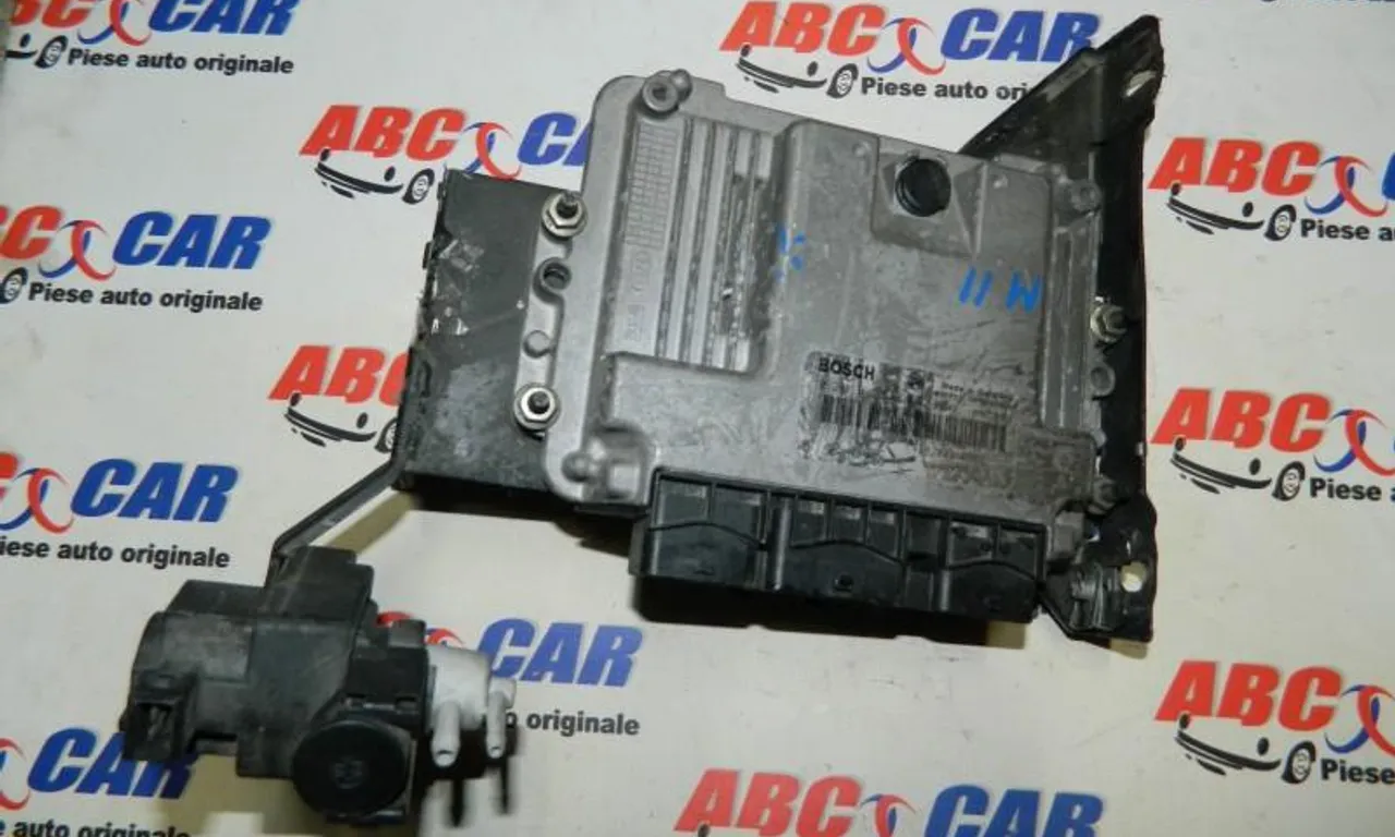 Calculator motor RENAULT MEGANE II 2003-2012