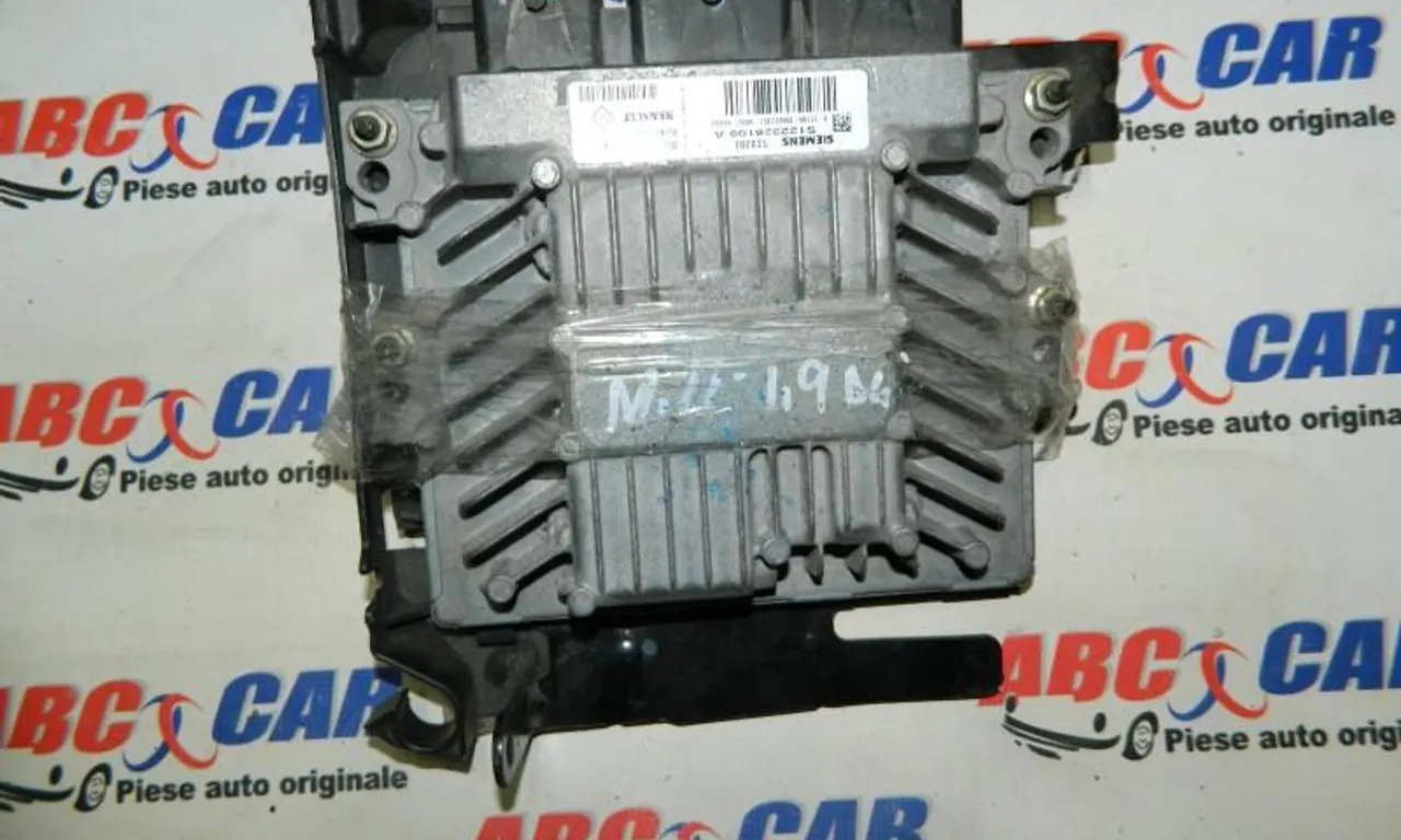 Calculator motor RENAULT MEGANE II 2003-2012