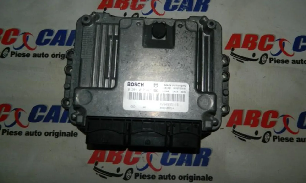 Calculator motor RENAULT TRAFIC II 2001-2006