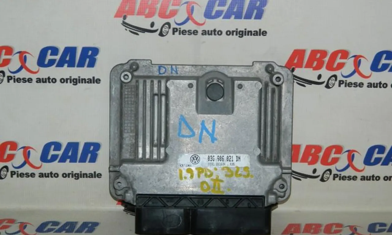 Calculator motor SKODA OCTAVIA II 2004-2013