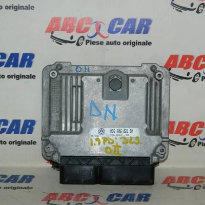 Calculator motor SKODA OCTAVIA II 2004-2013 03G906021DN, vedere frontata