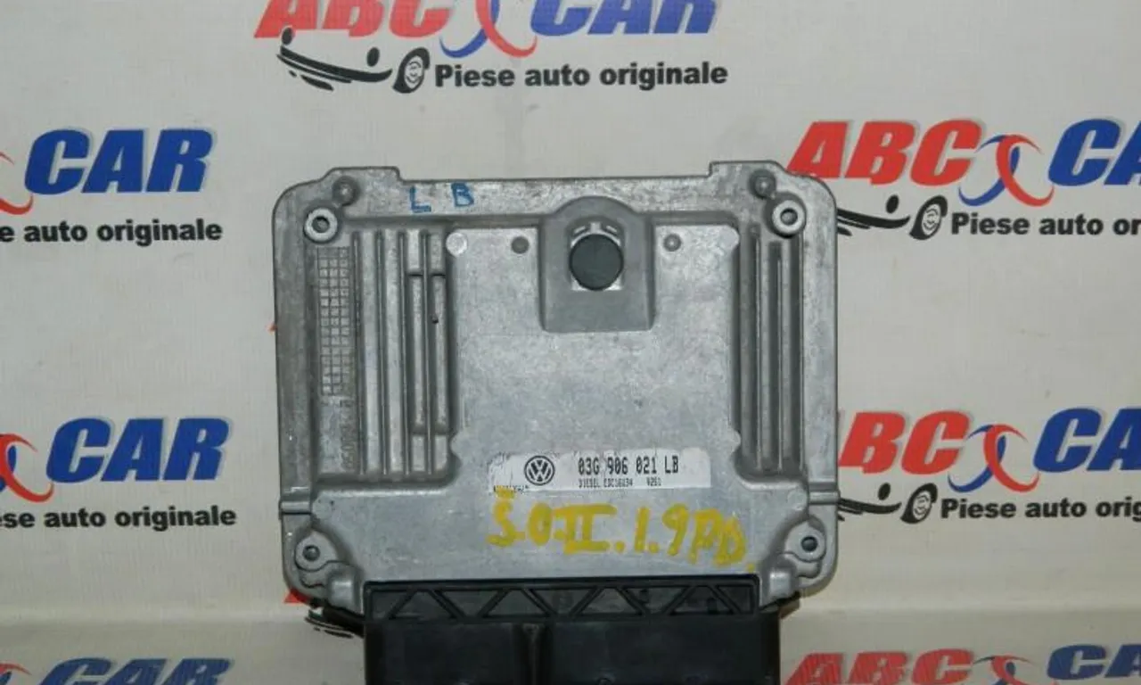 Calculator motor SKODA OCTAVIA II 2004-2013