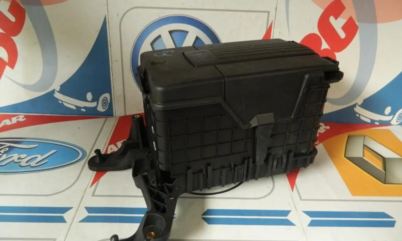Carcasa baterie AUDI Q3 2011-2020
