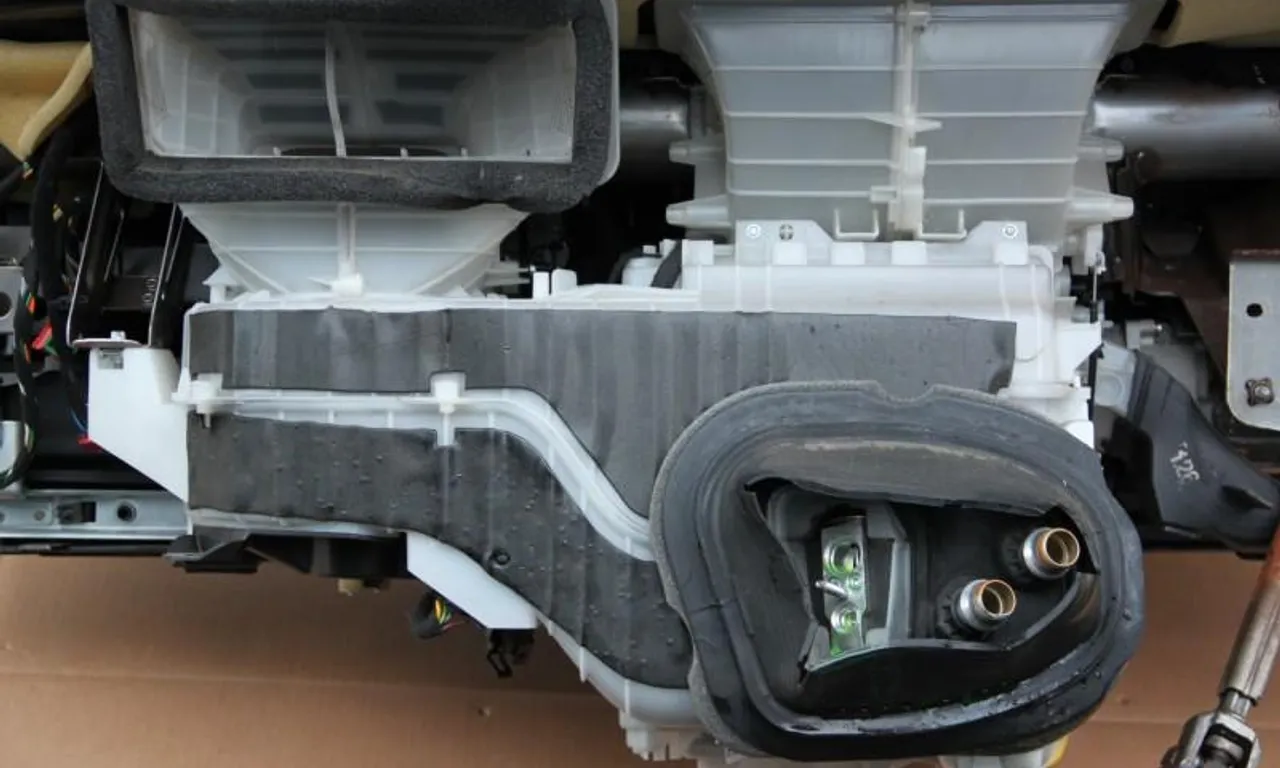 Carcasa climatizare FIAT GRANDE PUNTO 2005-null