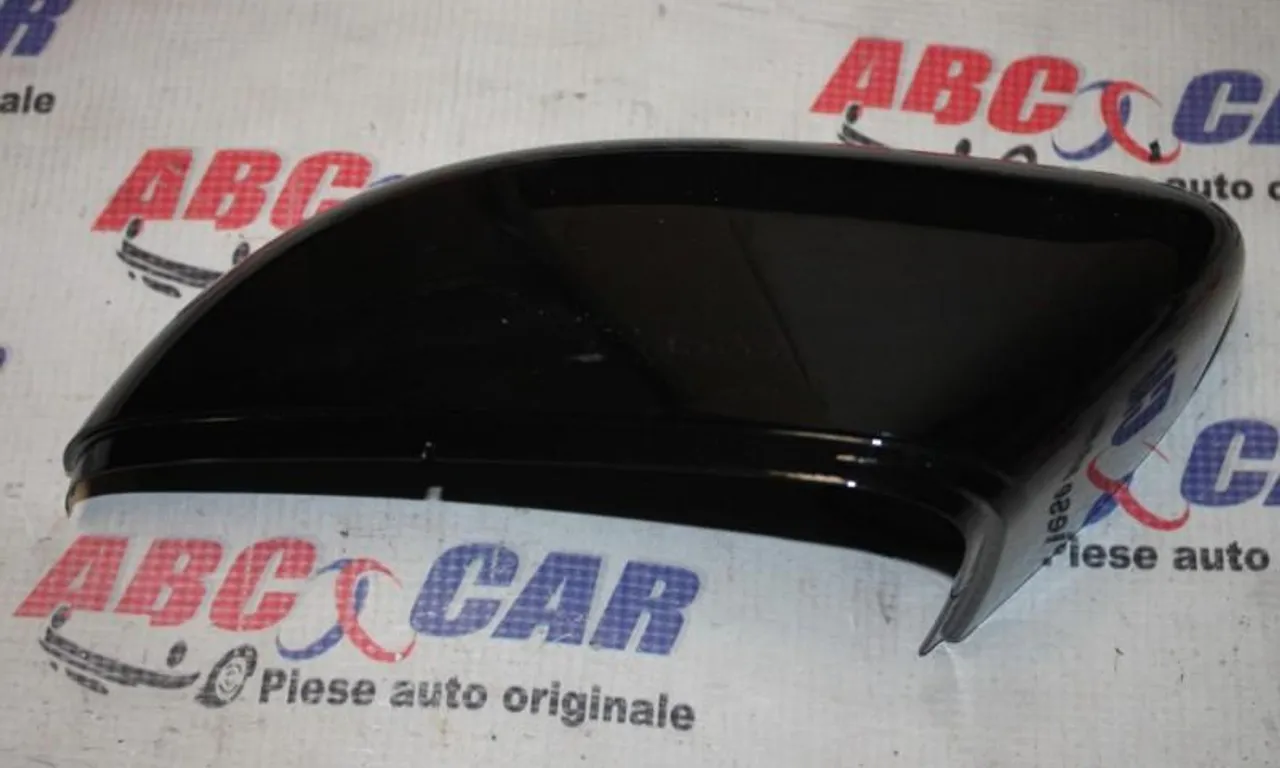 Carcasa oglinda stanga neagra VOLKSWAGEN TOURAN 2010-2016