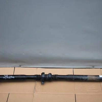 Cardan VOLKSWAGEN TOUAREG 2010-2018 7P0521102R, vedere frontata