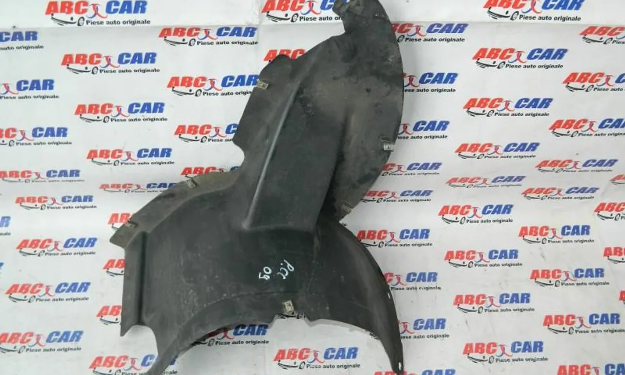 Carenaj roata dreapta fata VOLKSWAGEN PASSAT CC B6 2008-2012