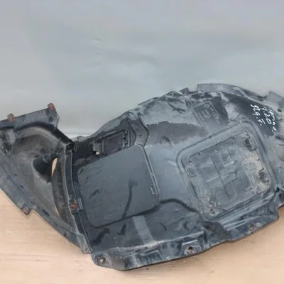 Carenaj roata stanga fata BMW 1 2011-2019, vedere frontata