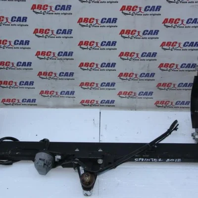 Carlig remorcare cu priza MERCEDES SPRINTER 2006-2018, vedere frontata