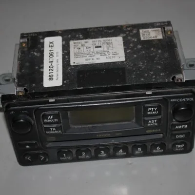 CD Player auto TOYOTA RAV 4 II 2000-2005 86120-42061, vedere frontata