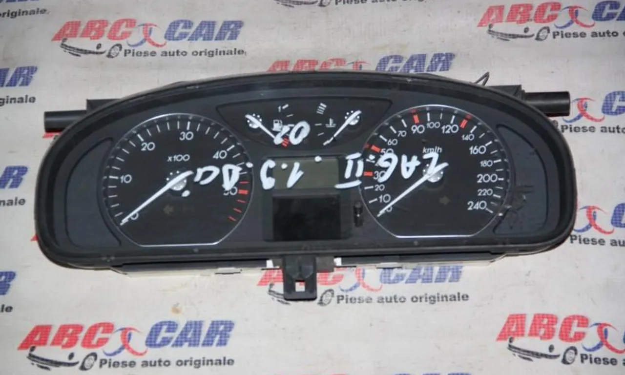 Ceasuri bord RENAULT LAGUNA II 2001-2007