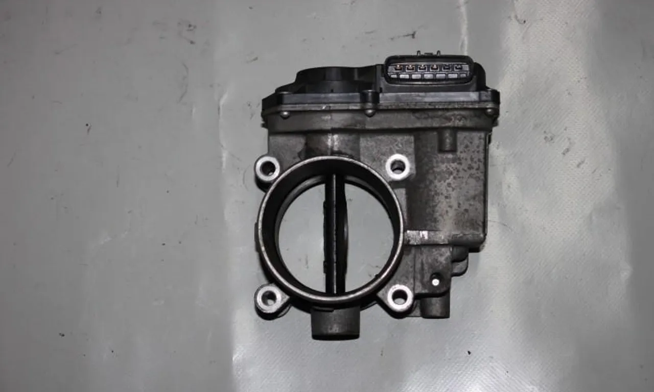 Clapeta acceleratie MITSUBISHI PAJERO IV 2006-null