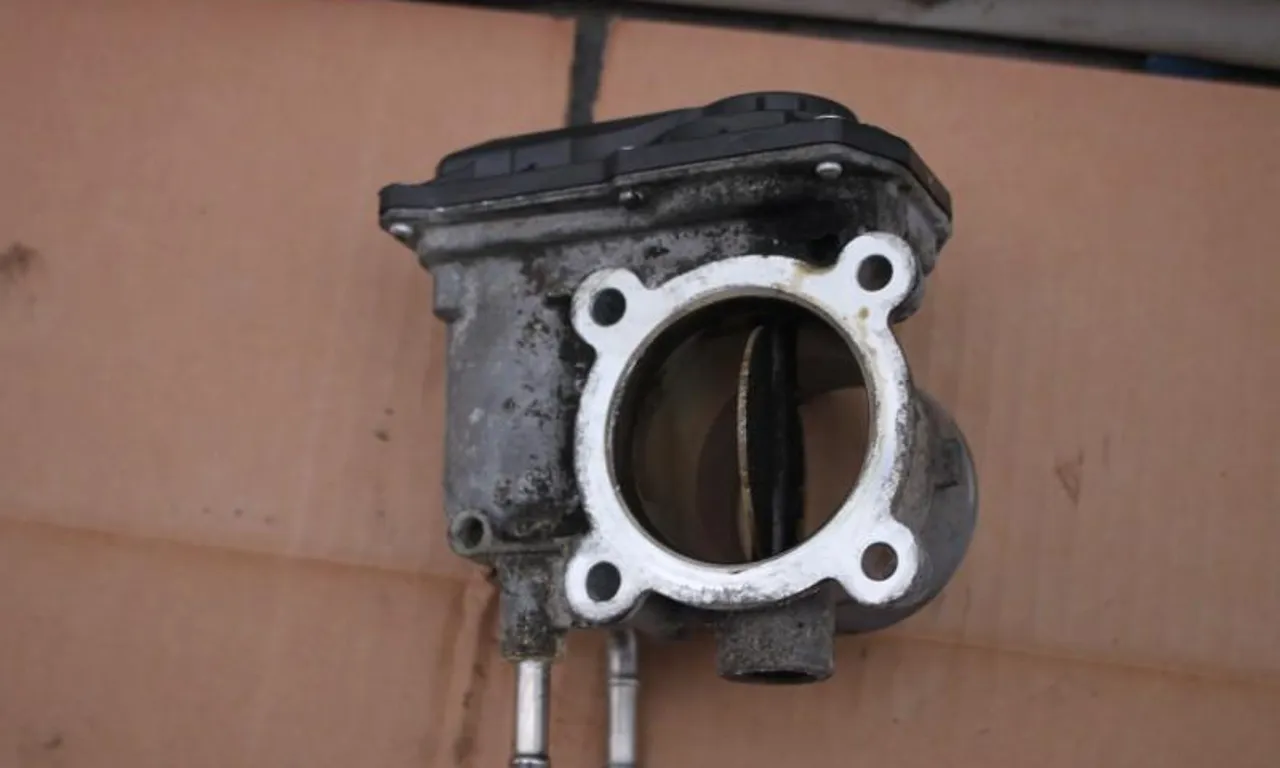 Clapeta acceleratie TOYOTA AURIS 2006-2013