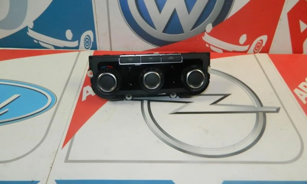 Comanda clima VOLKSWAGEN GOLF VI 2008-2014