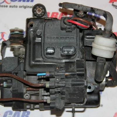 Compresor aer suspensie pneumatica