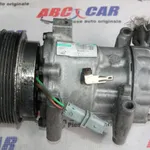 Compresor clima RENAULT CLIO III 2005-2014 8200600122, vedere frontata