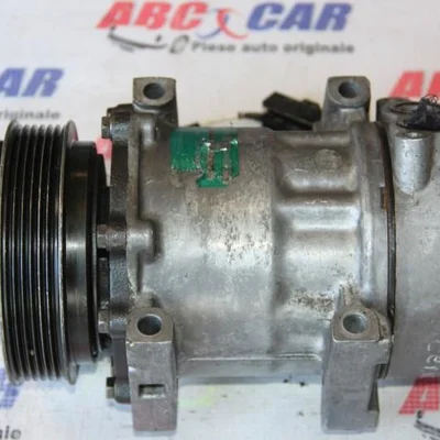 Compresor clima RENAULT LAGUNA I 1993-2002 7700859676D, vedere frontata