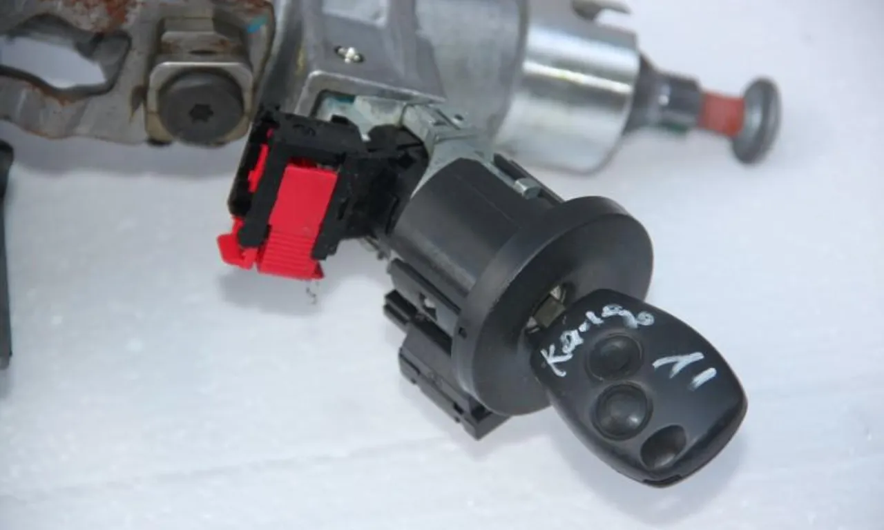 Contact cu cheie RENAULT KANGOO / GRAND KANGOO II 2008-null