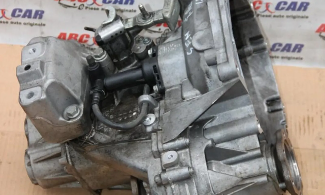 Cutie de viteze manuala (6 trepte) SKODA KAROQ 2017-null