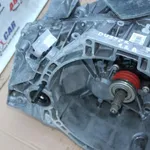 Cutie de viteze manuala (6 viteze) DACIA DUSTER 2010-2018 320105827R, vedere laterala