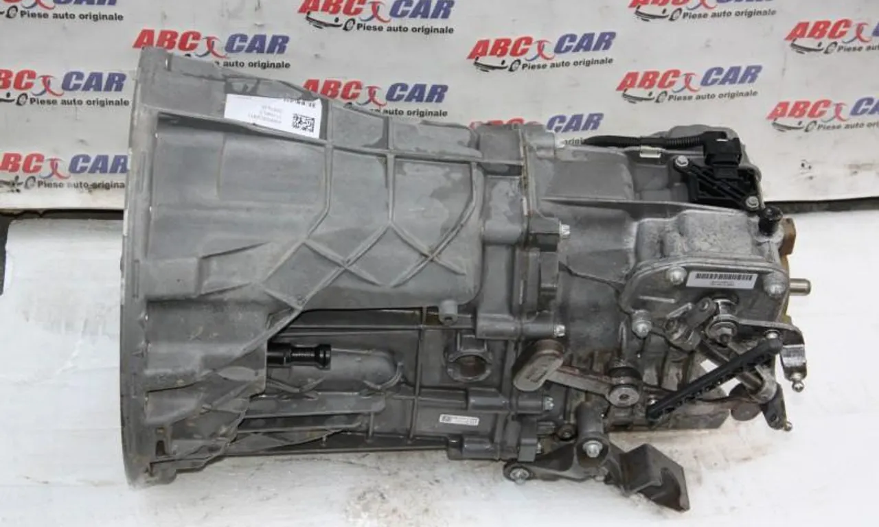 Cutie de viteze manuala (6 viteze) MERCEDES V-CLASS 2014-null