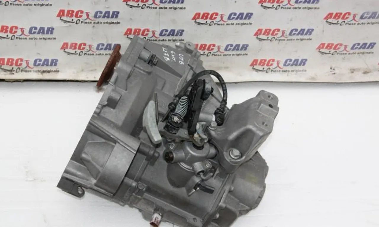 Cutie de viteze manuala AUDI Q2 2016-null